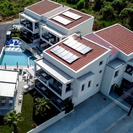 Konpolis - Adults Only Over 12 * Asprovalta