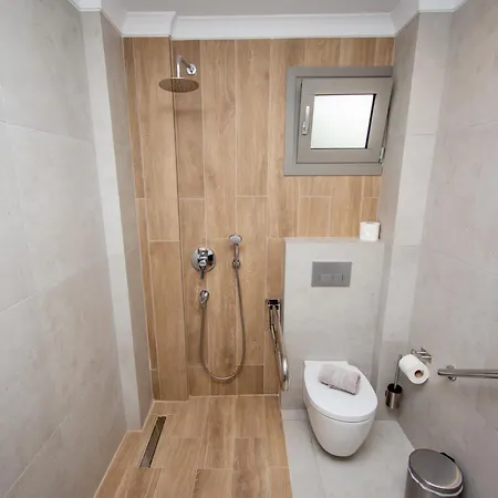 Konpolis - Adults Only Over 12 * Asprovalta