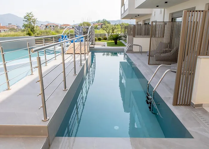 Konpolis - Adults Only Over 12 * Asprovalta